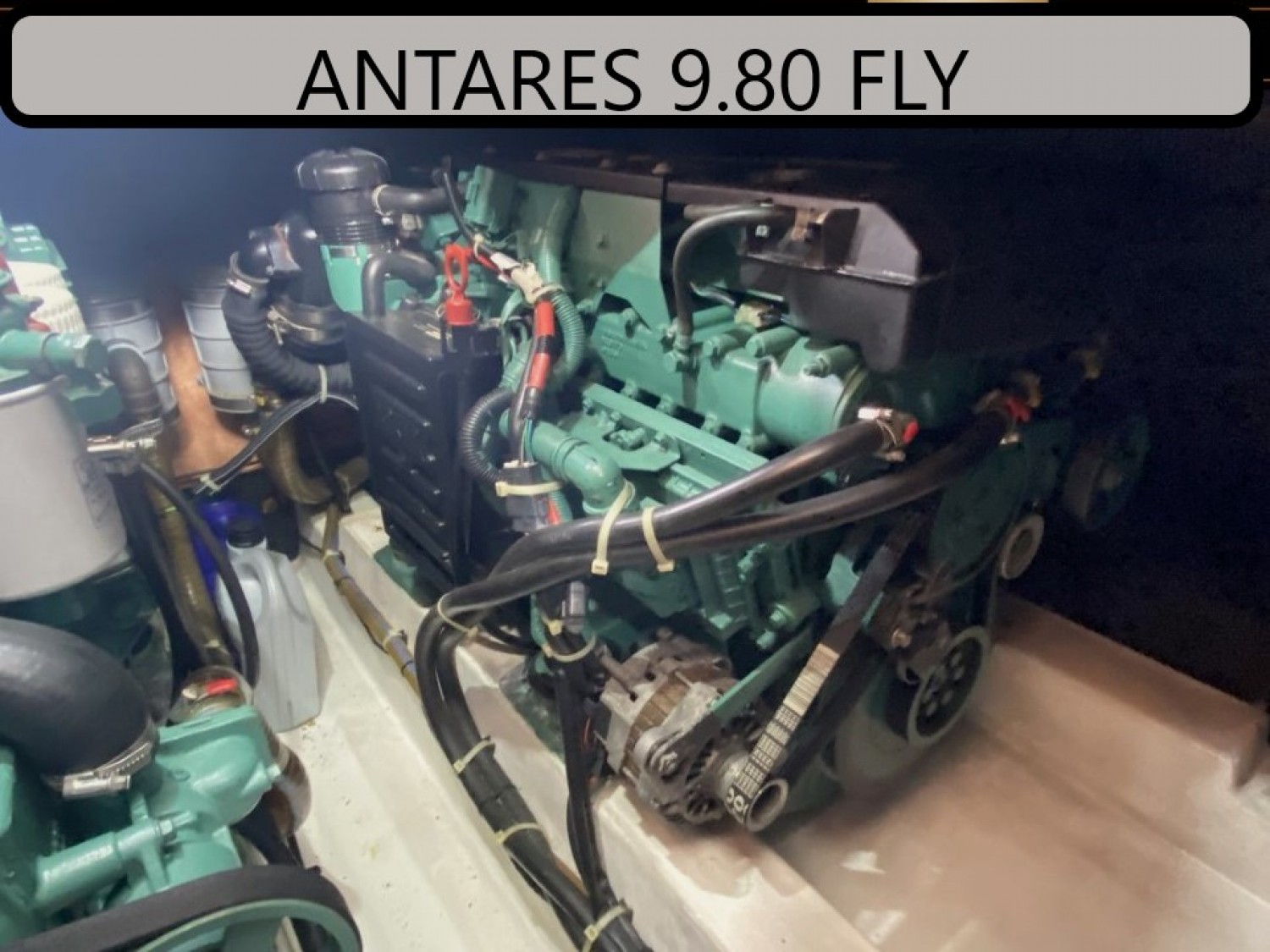 slider 6 Beneteau Antares 980 Fly